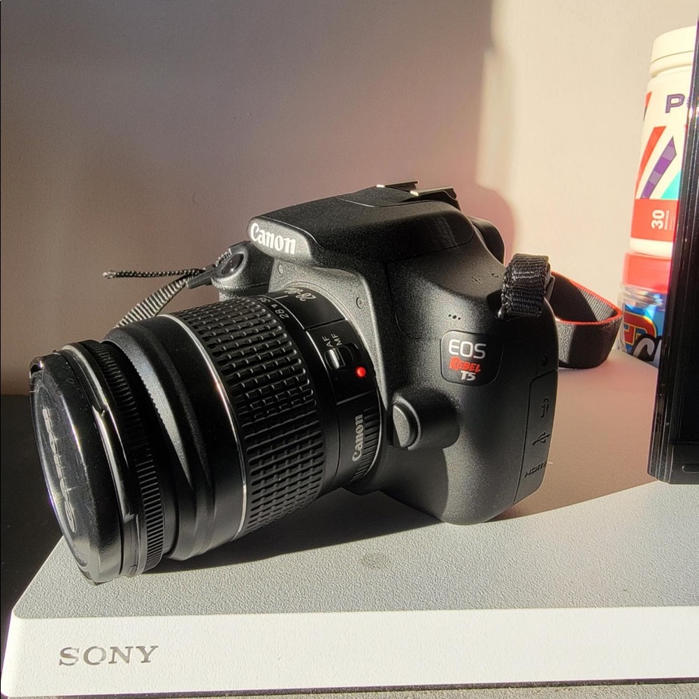 Canon EOS REBEL T5 with GO PRO